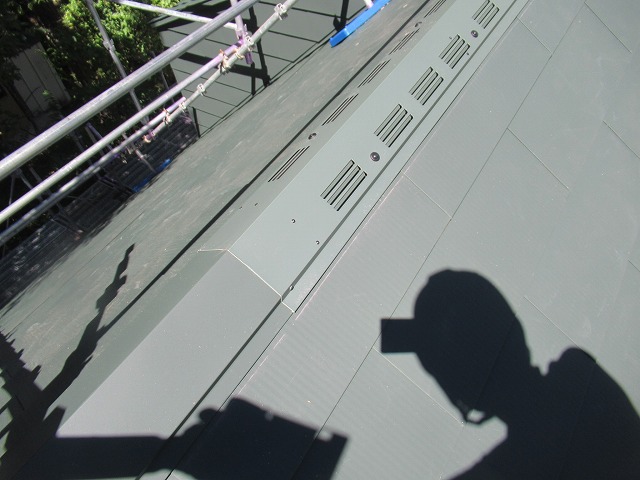 北杜市　屋根カバー工事